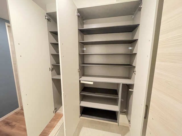 シューズBOX
