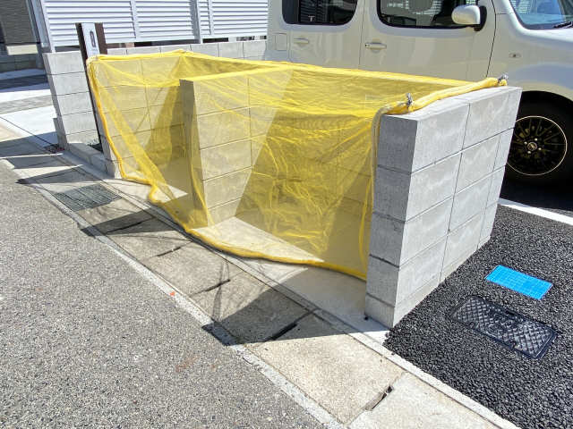 敷地内ゴミ置き場