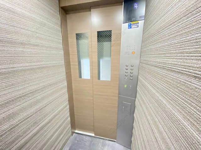 エレベーター