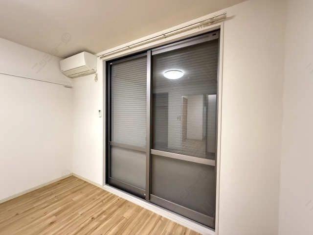 シャッター雨戸