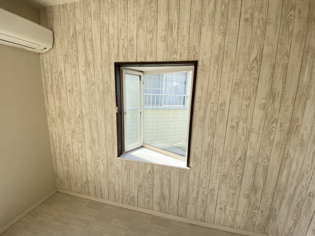 角部屋窓