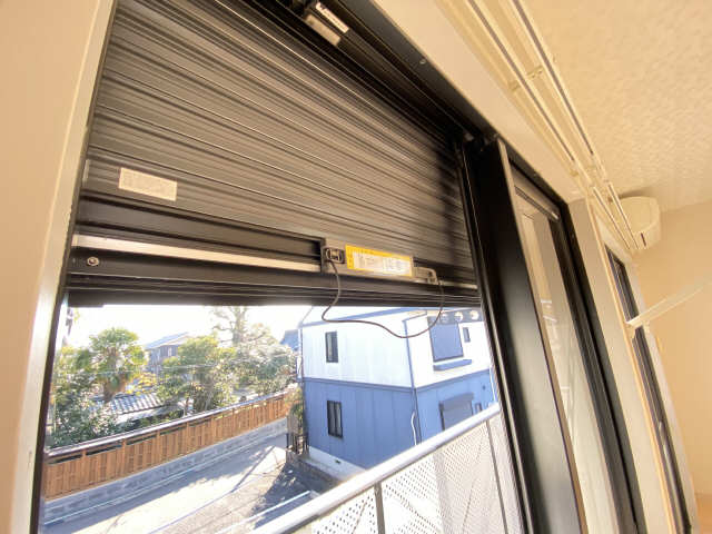 シャッター雨戸