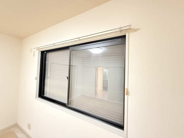 シャッター雨戸