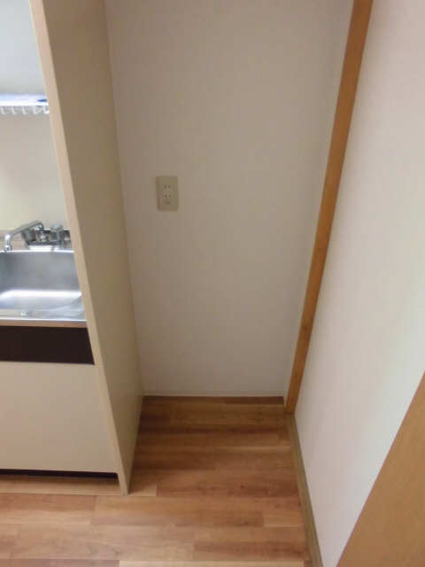 冷蔵庫置き場