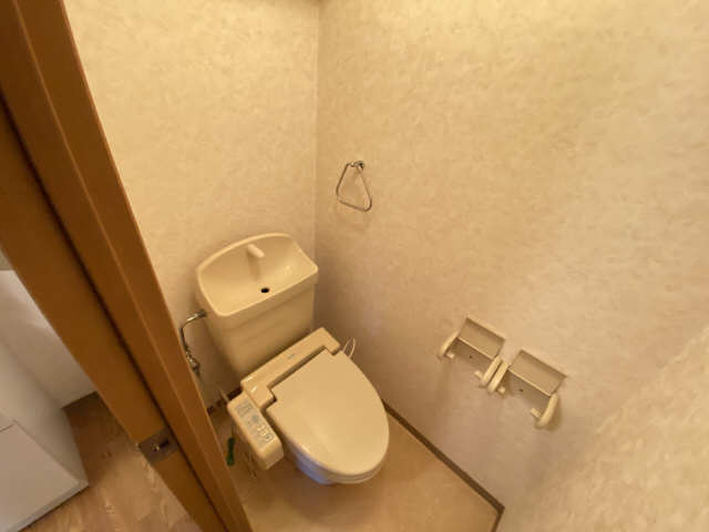 メゾン北新川 1階 WC