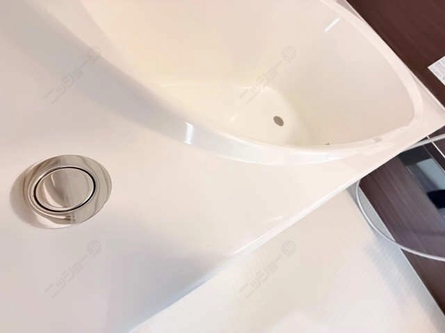 浴室プッシュ水栓