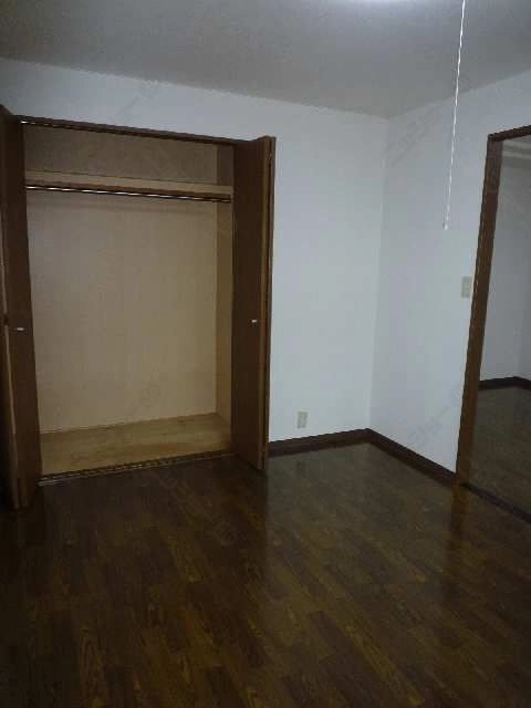 ２０３南洋間収納