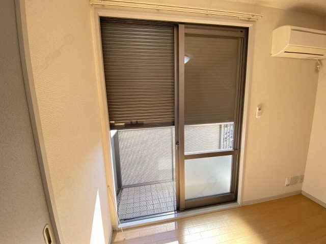 シャッター雨戸