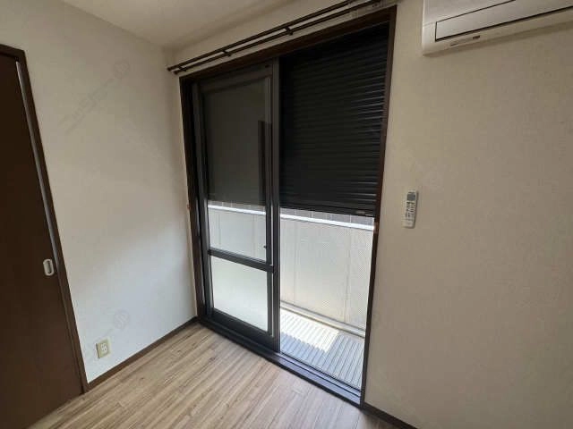 シャッター雨戸