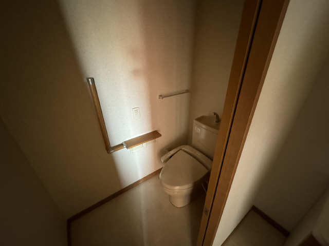 Ｌｉｖａｂｌｅ　ＣＬＯＶＥＲ 2階 WC