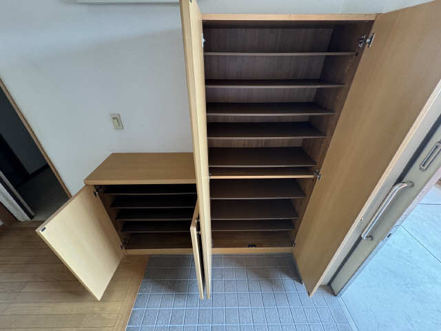 シューズBOX
