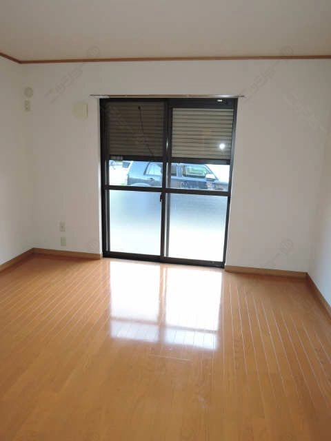 シャッター式雨戸