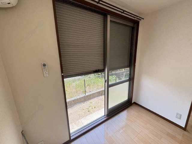 シャッター雨戸