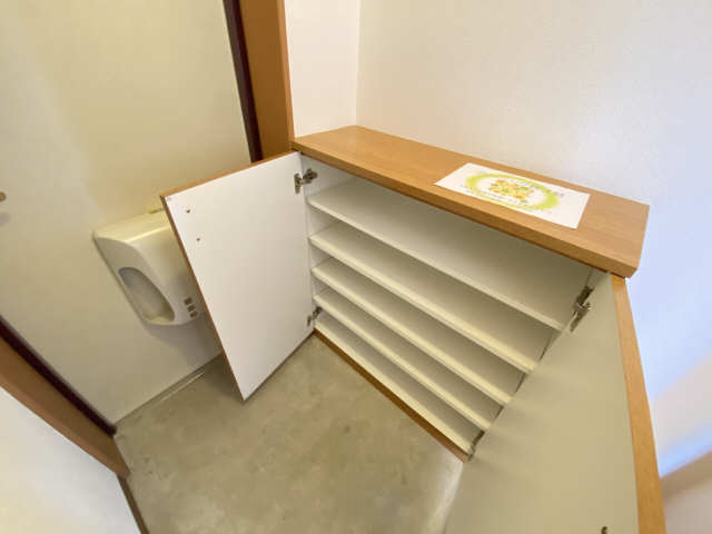 シューズBOX