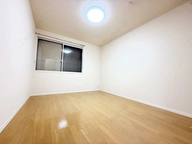 シャッター雨戸