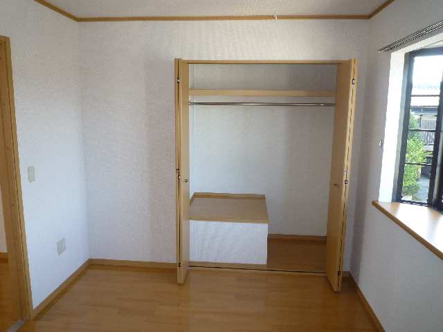 2F室内