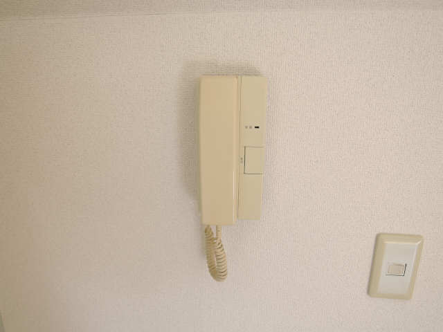 インターホン