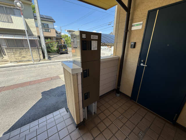 宅配ボックス
