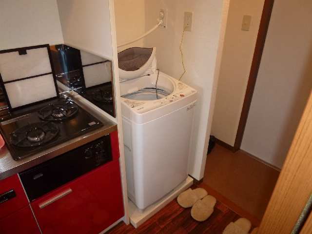 Ｎｅａｌ’ｓ　Ｙａｒｄ　Ａ 3階 洗濯機
