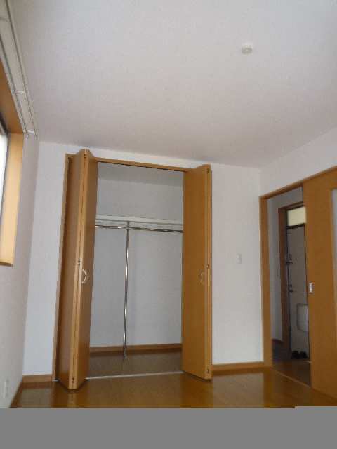 101北洋間収納