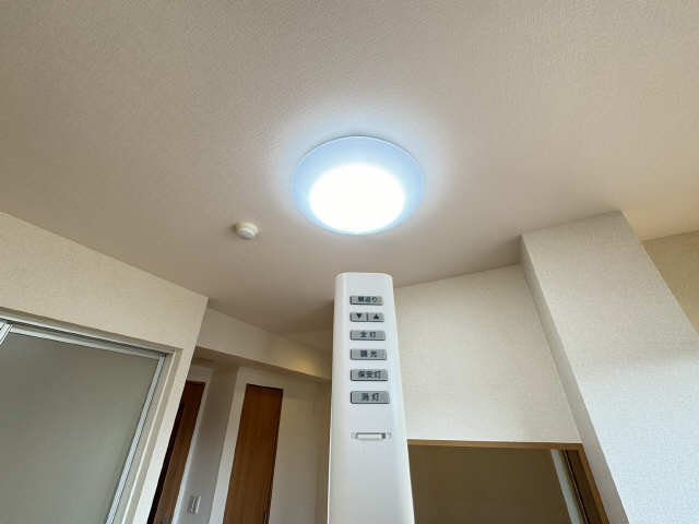リモコン式照明器具