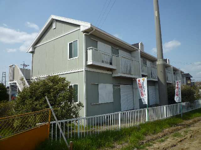 建物南より撮影