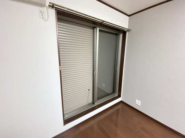 シャッター雨戸