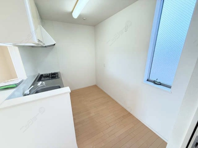 キッチン背面スペース