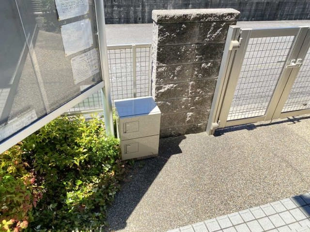 宅配ボックス