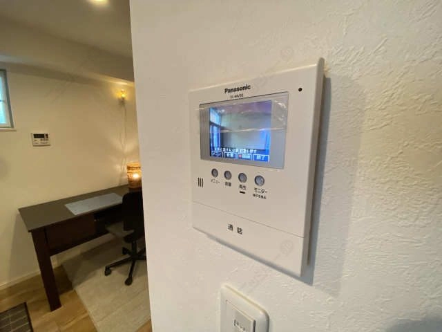 モニター付きインターホン