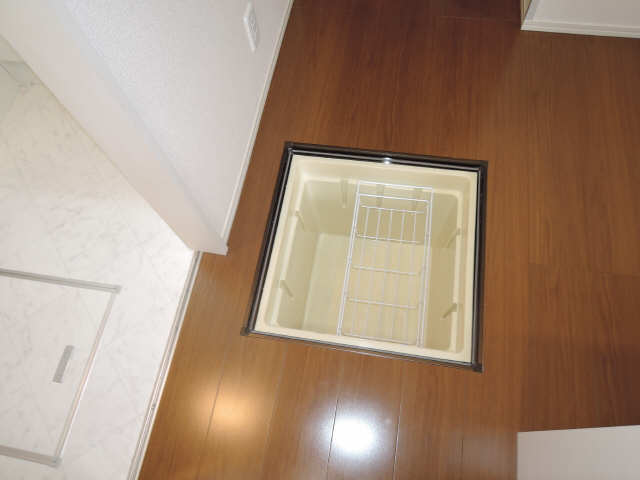 床下収納