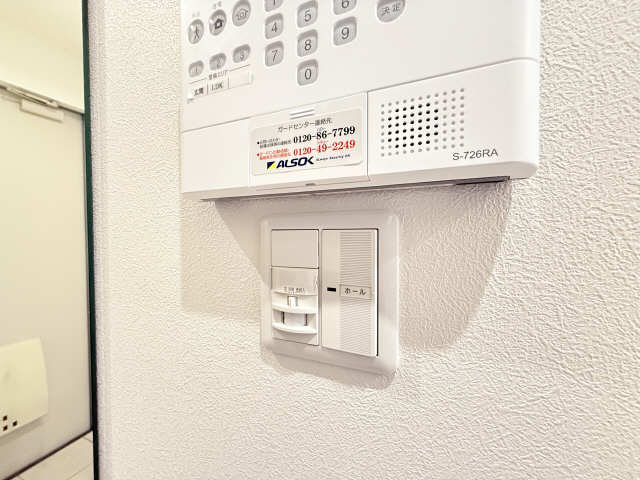 玄関センサー照明