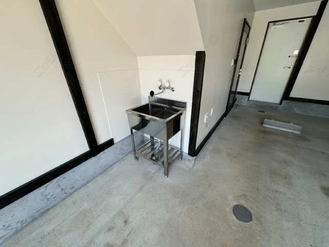 ガレージ内水栓