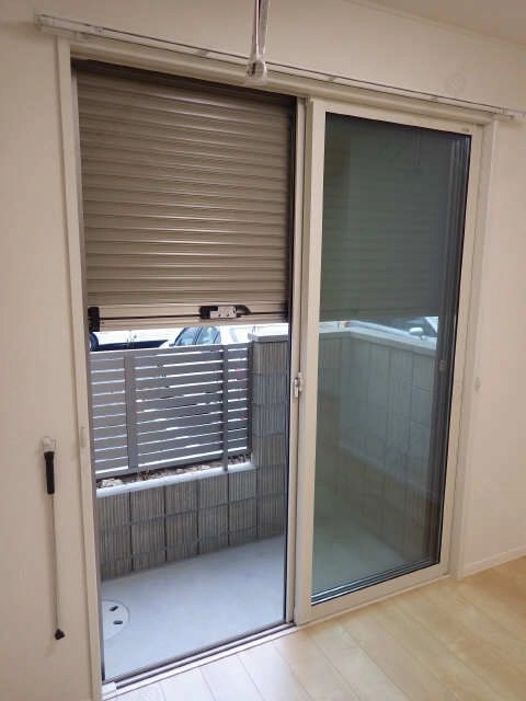 シャッター雨戸