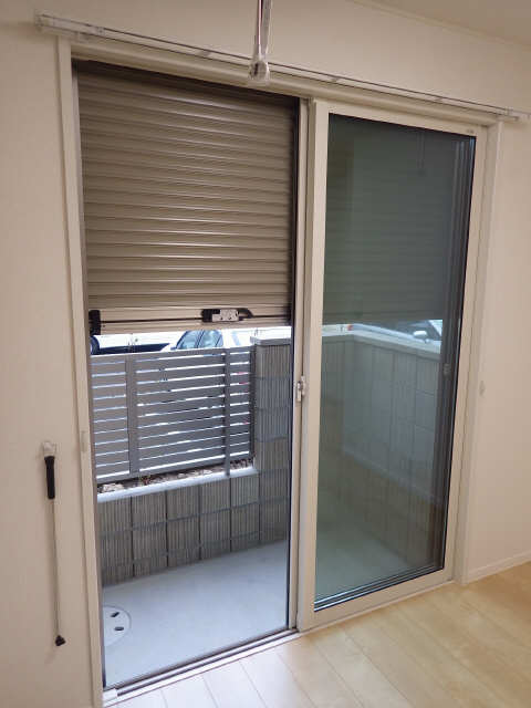 シャッター雨戸