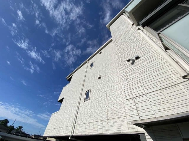 駐車場防犯カメラ