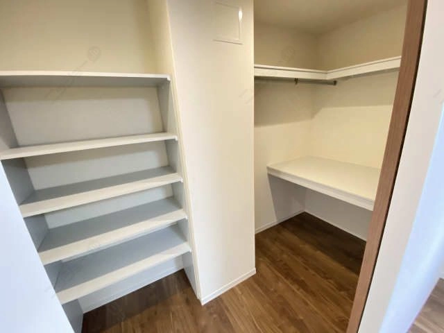 ウォークインクローゼット