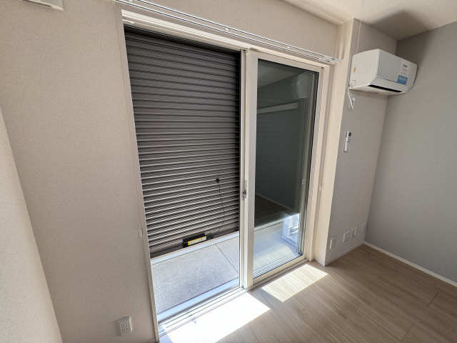 シャッター雨戸