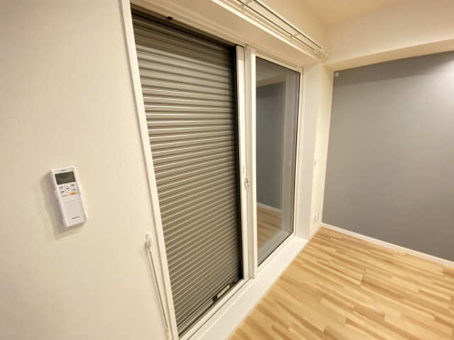 シャッター雨戸