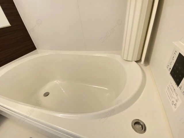 浴室プッシュ水栓