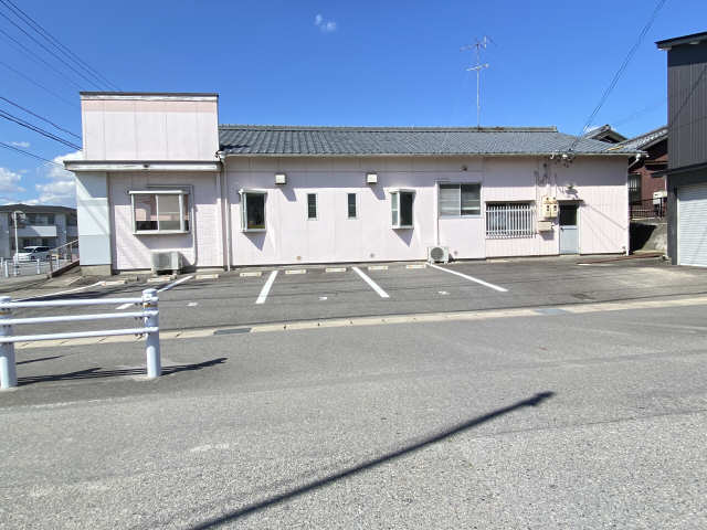 敷地外駐車場