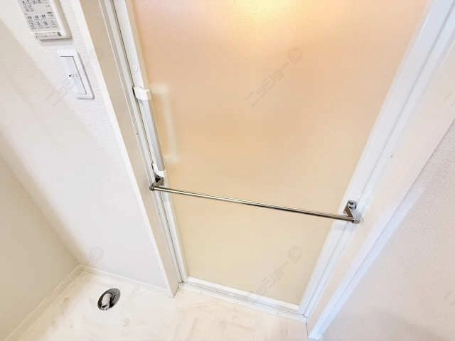 浴室ハンガーバー