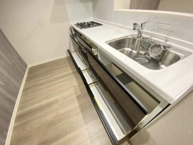 キッチン引出式収納