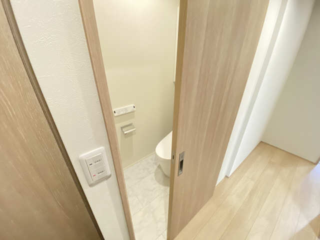 トイレ引戸