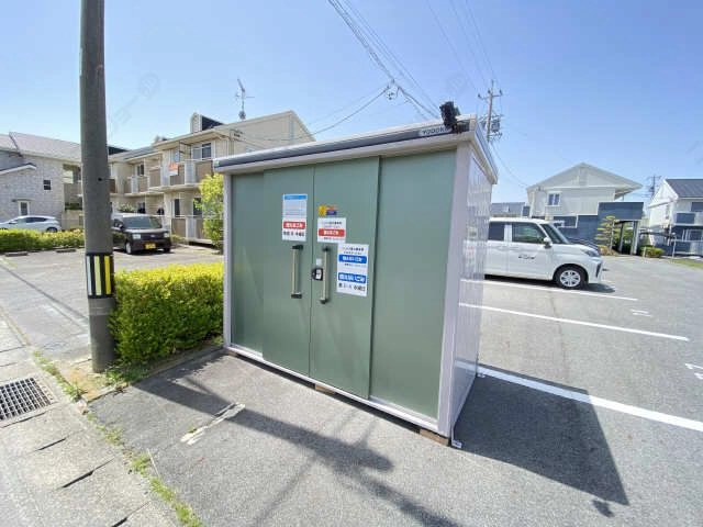 ゴミ捨て場