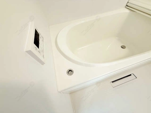 浴槽プッシュ水栓