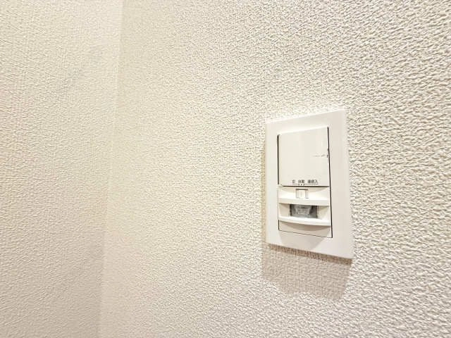  玄関センサー照明