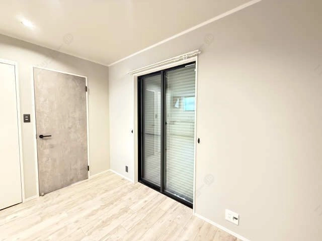 シャッター雨戸