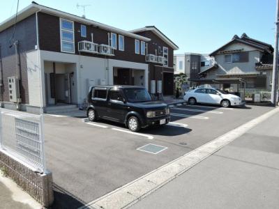 ラメール　若王子　Ｂ 1階 駐車場