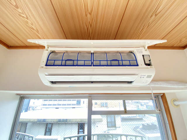 エアコン